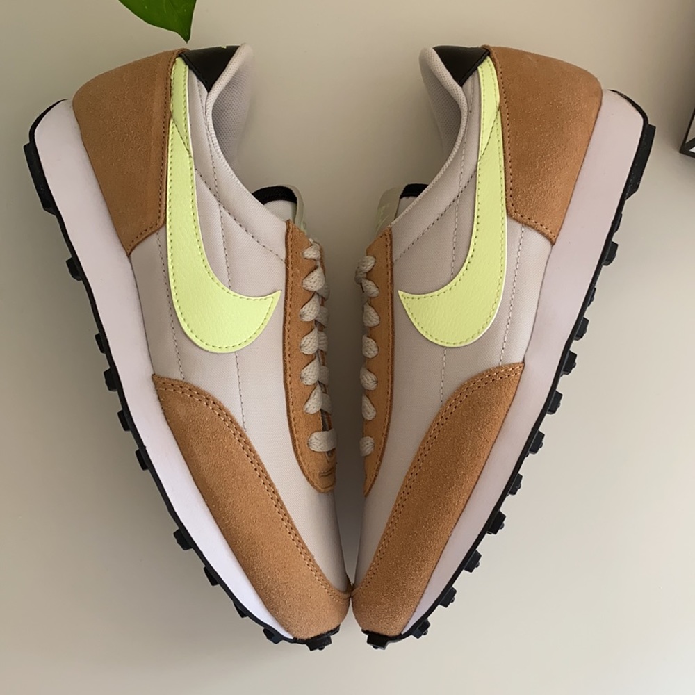 New Nike daybreak shoes - Picture 5 of 8